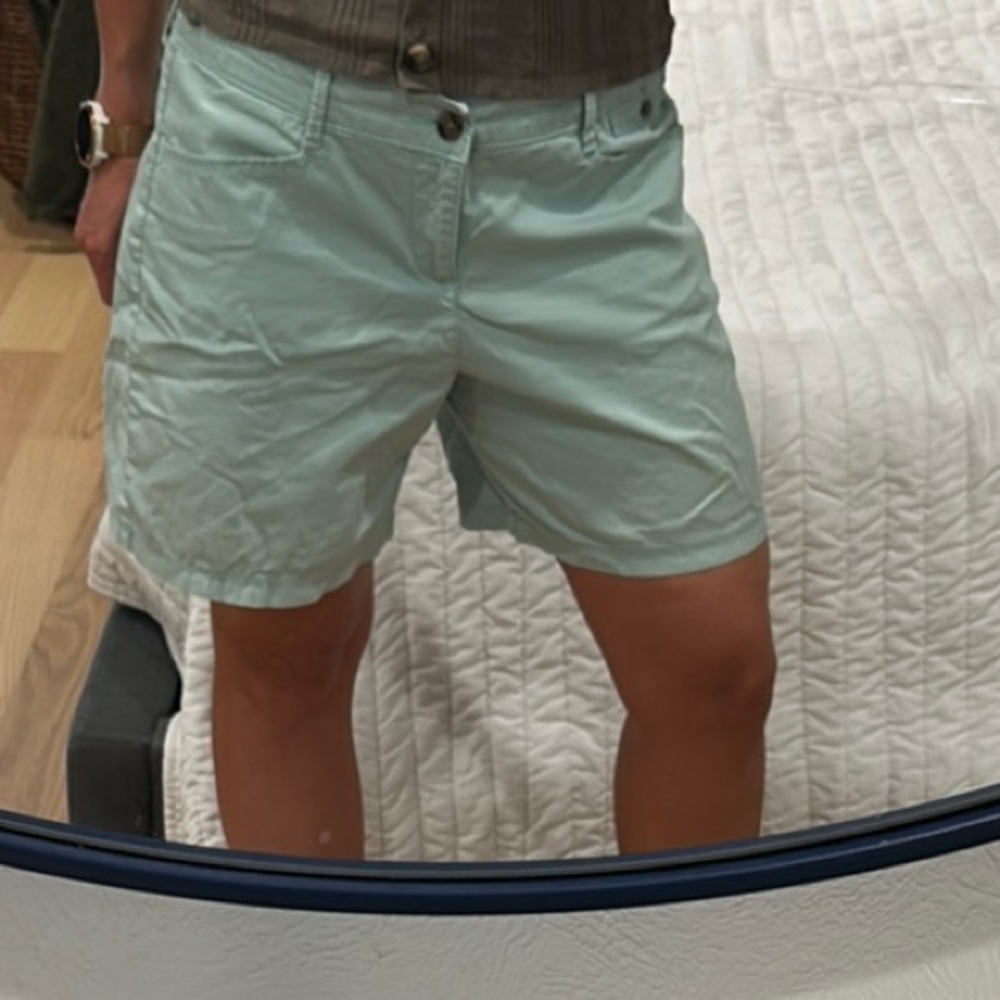 Lee Green Flat Front Shorts Casual Cotton Blend